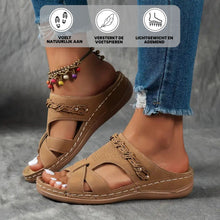 Afbeelding in Gallery-weergave laden, VivaFit - ergonomische en antislip sandalen voor pijnverlichting